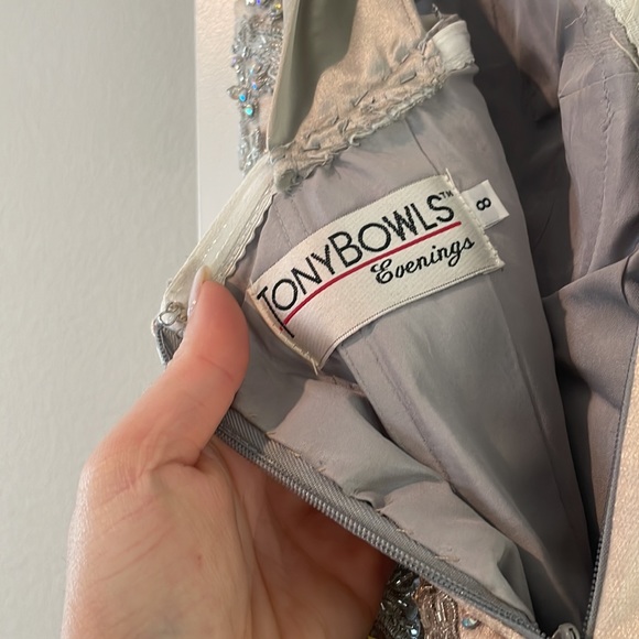 Evening gown - Picture 8 of 8